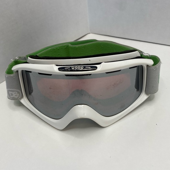 Bolle Mirrored Goggles Ski Bike Snowboarding Snowmobile Moto Unisex Junior - Picture 1 of 9